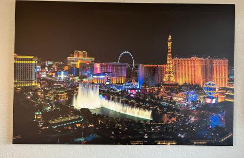 Las Vegas-Henderson, Nevada-Luxury Dream Home, Private Pool & Spa, sleeps 16 - Foto 24