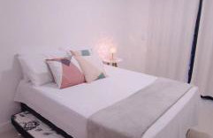 Cabo Frio Aluguel de Temporada Apartamento Inteiro Praia do Forte Centro Ótimo para famílias de até 6 pessoas - Foto 8