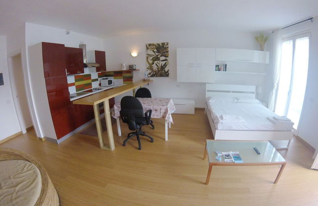 Silver Lake Residence - Photo 6