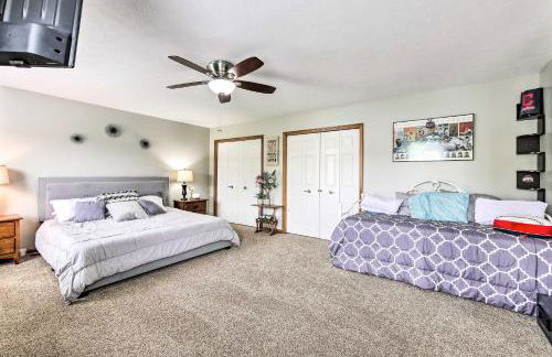 Large Cleveland Home with Fire Pit and Backyard! - Foto 10