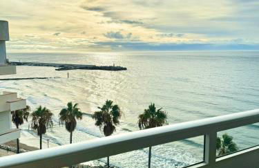 SEA VIEW & BEACH ACCESS - Center - Parking - Photo 30