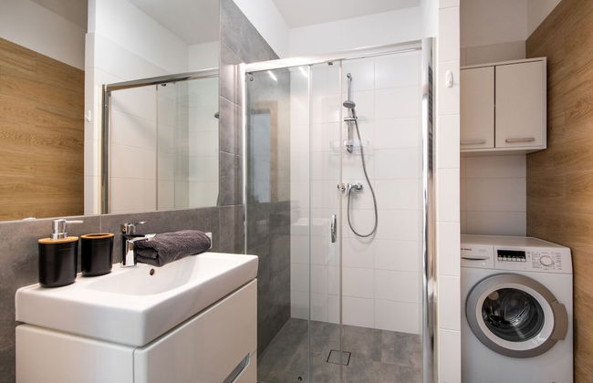 Warsaw Night Apartments Metro Płocka - Photo 21