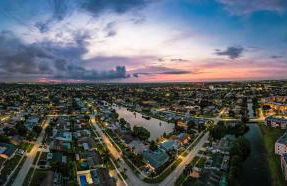 Waterfront Oasis Escape with 7 Seats Hot Tub! - Foto 50