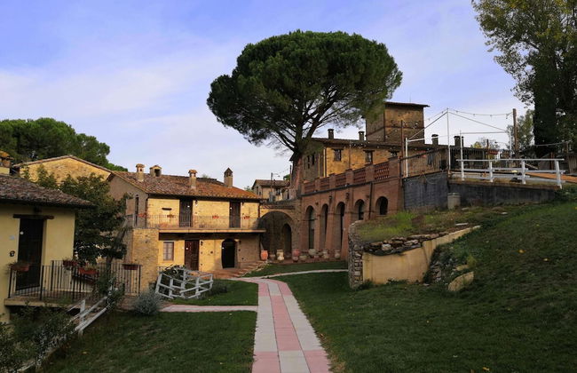 Agriturismo Borgo Pulciano in Montone - Foto 1