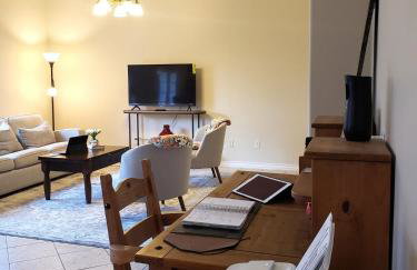 The Monarch - Foto 16