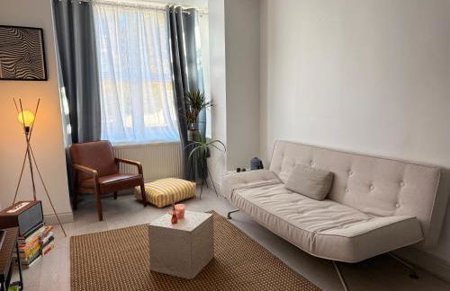Central, Cozy and Stylish 2-Bed Apartment - Foto 10