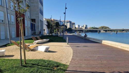 Bouzas. Garaje con cargador V.E. - Foto 4