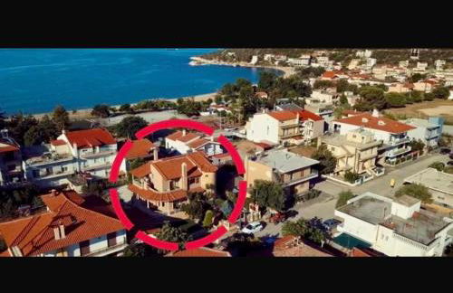 Summerhouse - Photo 2