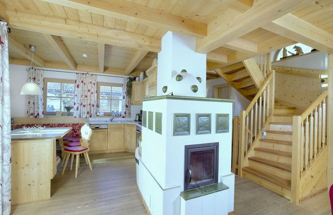 Chalet in Konigsleiten Near Ski Bus & Pool - Foto 17