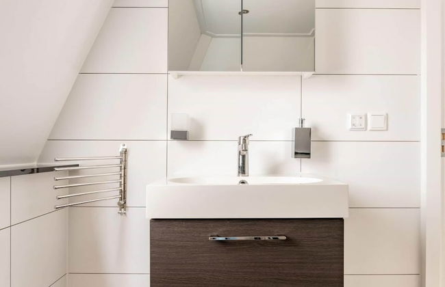 Charming Holiday Home in Poortugaal With Garden - Foto 27