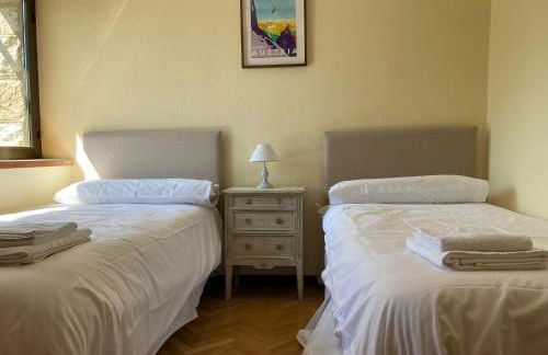 Los Cedros, gran chalet con piscina y apartamento en Navacerrada - Foto 11