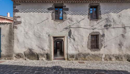 Home Slow between Sea and Olive Trees, Terrace and Tranquility in the Village of Seneghe - Foto 2