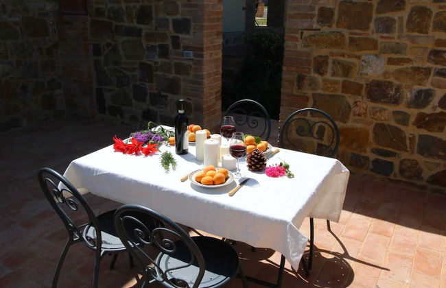 Charming Tuscan Farmhouse - Foto 22