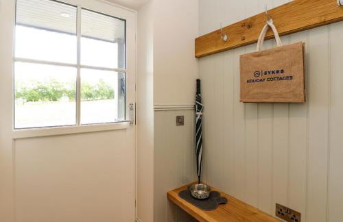 Strawberry Cottage - Photo 3