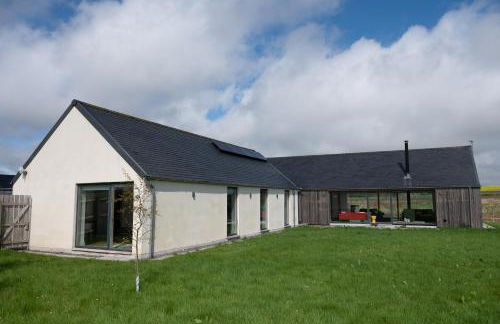 A Stunning State Of The Art Eco Home - Games Room - Foto 80