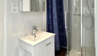 méridien situé proximité de la plage du men du - Foto 5, Shower