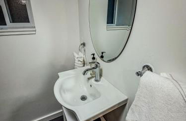 Charming Queen Anne Craftsman 4BR 2 Kitchens - Foto 34