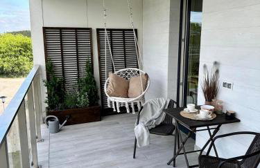 Urokliwy Apartament z dużym tarasem i widokiem na Jezioro Białe - Foto 3