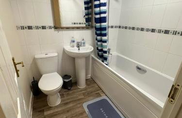 Oxford four-Bedrooms detached house with driveway parking - Foto 35