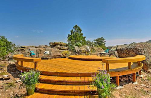 Solar-Powered Rocky Mountain Retreat for an Off-Grid Vacation in Colorado - Photo 27