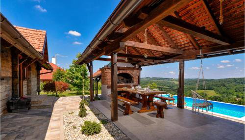 Gorgeous Home In Martinkovec With Sauna - Foto 2