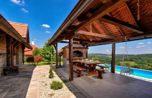 Gorgeous Home In Martinkovec With Sauna - Foto 2