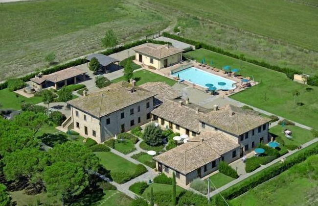 Principe del Trasimeno - Photo 1