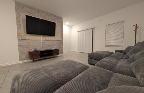 Spacious 3BR Jacksonville Townhome With King Bed - Foto 2