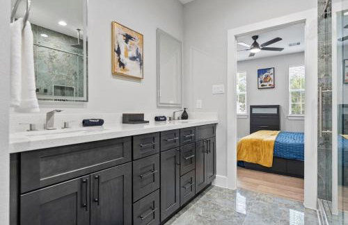 Smart 3BR Home Luxe Decor Bluetooth Audio - Foto 16