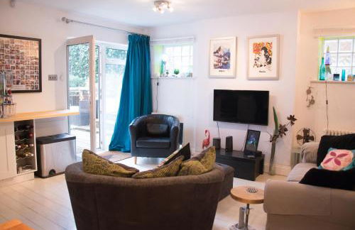 Cute & cosy 1 double bedroom garden flat - Foto 5