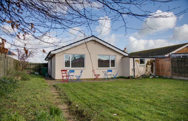 Bungalow 2 min Walk to Beach and sea Sleeps 6 - Foto 52