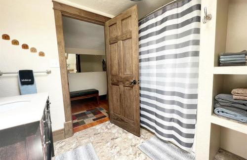 Hill City Haven Downtown Main Street - Foto 35