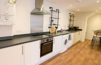 2-Bed Apartment in Bridgwater - Comfy & Central - Foto 7