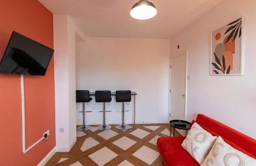 Great offers on Long Stays!! LaLuNa Apartments - Foto 32