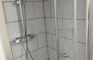 Newly Built Private Ensuite Room - Foto 29