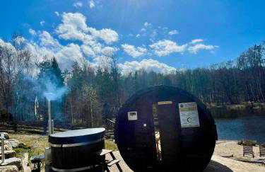 Osada Skoczkowo komfortowe domki z prywatnymi wannami hot-tub nad jeziorem- sauna- balia- prywatny staw wędkarski - Foto 56