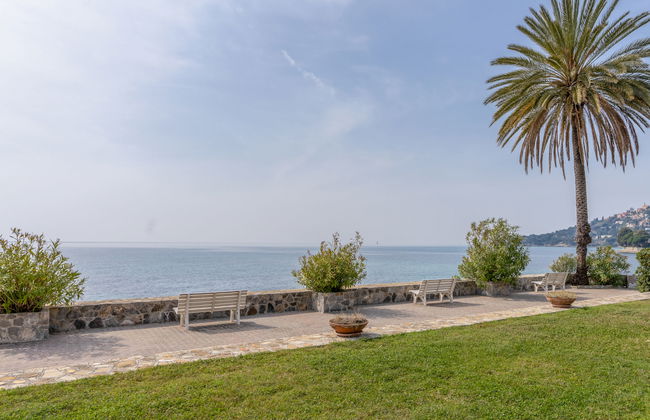 1 bedroom Apartment in Ventimiglia with swimming pool and garden - Photo 23