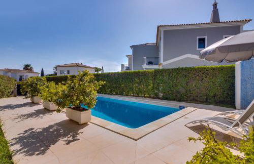 Casa Nuria com 4 quartos, piscina e churrasco em Vale do Lobo - Foto 29