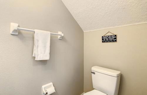 Extended Sun Deck with Private Pool in Gated Quiet Community - Foto 23