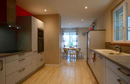 Maison en pierre rénovée, 3 chambres, jardin clos, équipée, calme et proche étang à Senonches - FR-1-581-36 - Foto 3