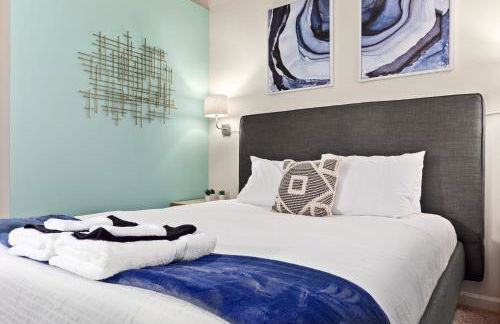 Downtown Durham 2BR Apt Walk Everywhere & Wifi - Foto 65