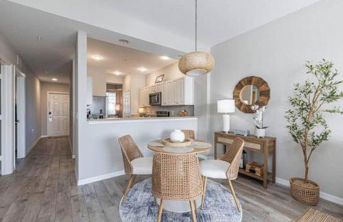 Rare New 2 bed 2 bath Golf View in Naples - Foto 13