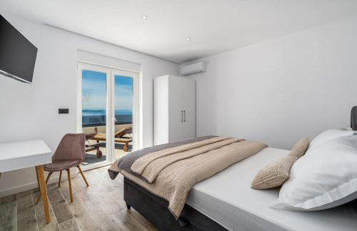 Villa BAMM with heated 36sqm pool, 5 en-suite bedrooms and panoramic sea views - Foto 34