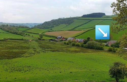 Idyllic 2 Bedroom Self-Contained UpsideDown Annexe - Photo 12