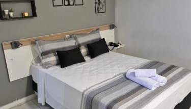 Curitiba - Loft ótima localização com piscina - Foto 1