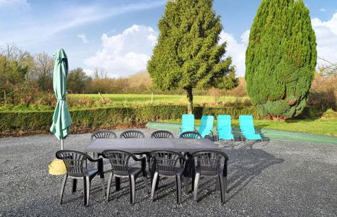 4 Bedroom Cozy Home In Montsenelle - Foto 12