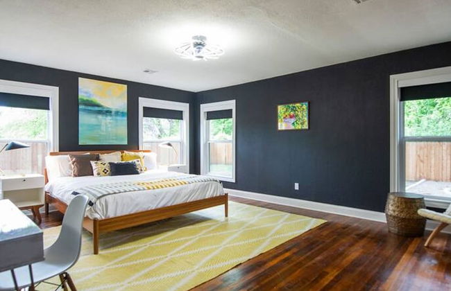 The Mod Poppy Large Home 10 Minutes From it all - Foto 5