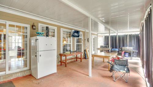 Explore Gulf Coast and Beyond! Home with Yard and Games - Foto 4