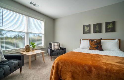 Par-Tee Haus I- Game Room & Hot Tub-Walk to Helen - Foto 28