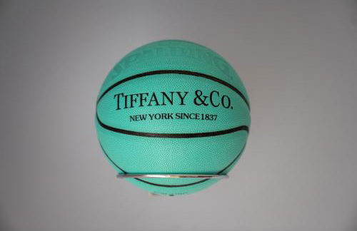 CLS Moderne City-Wohnung Hamburg Tiefgarage, Klimaanlage, Free-TV, 65 Zoll Smart-TV, E-Laden, Balkon, Parken, Nespresso Maschine inklusive Kapseln, Blick über Hamburg, Cafe im Haus, Bus gegenüber, Flex Check In - Foto 12